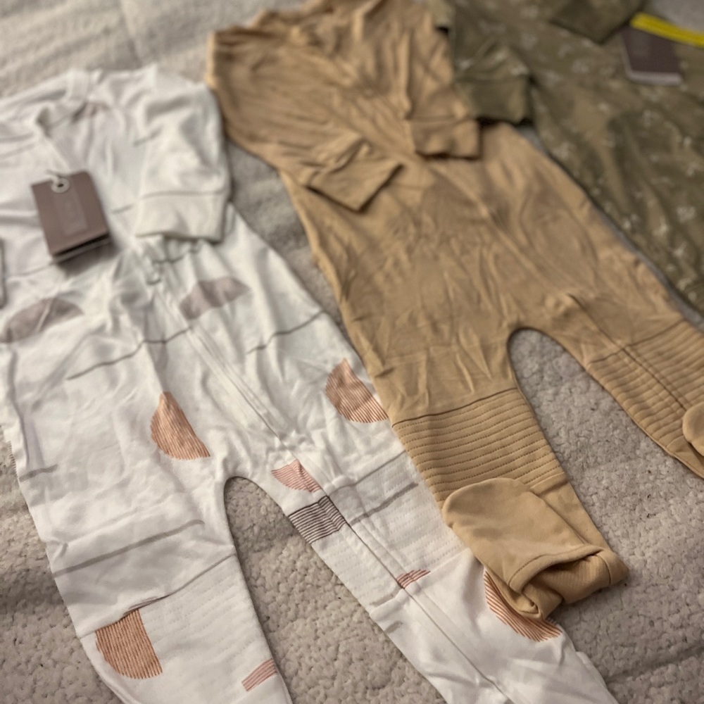 Goumikids footies, NEW with tags, organic/ bamboo material